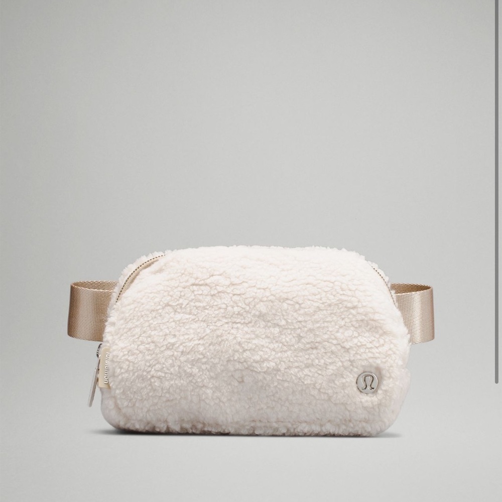 NWT! Lululemon Fleece Everywhere Belt Bag - Natural Ivory/Trench